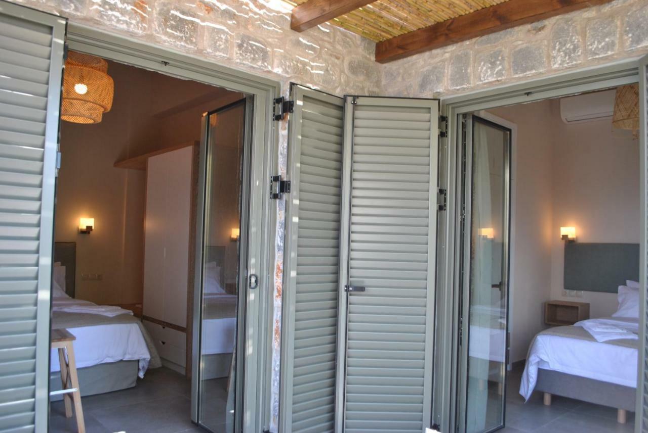 Petras Gi - Stone Houses Stoupa Exterior photo